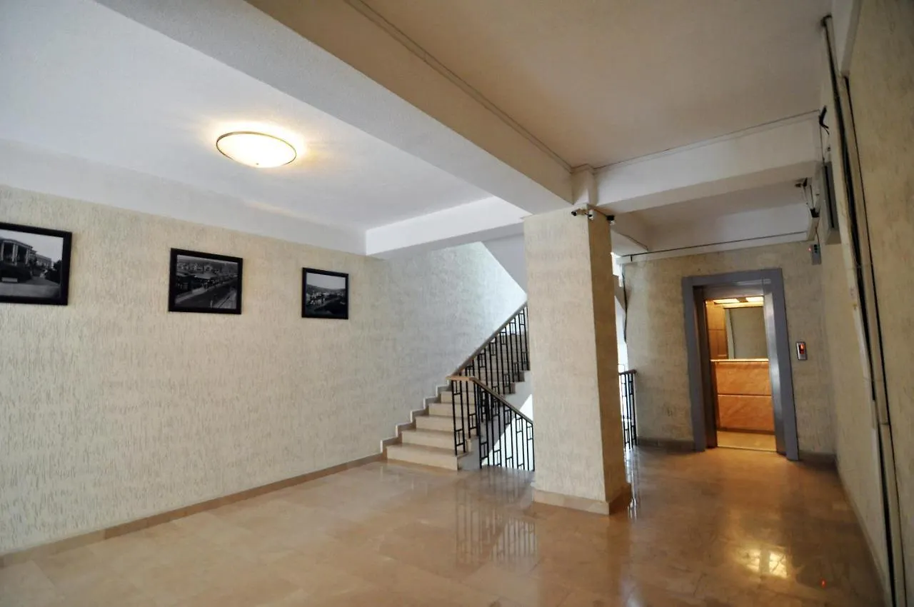 Apartment In The City Centre Tbilisi