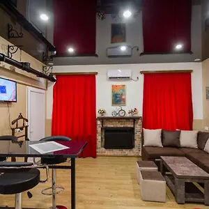 Tassyaker Art House - Old Апартаменты